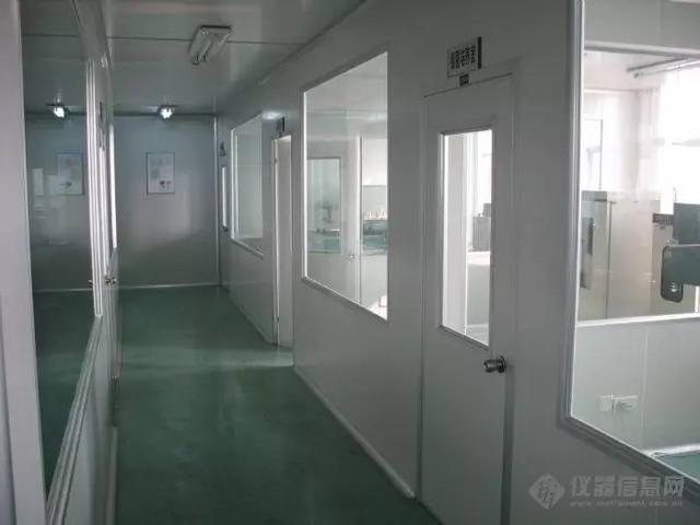 实验室走廊